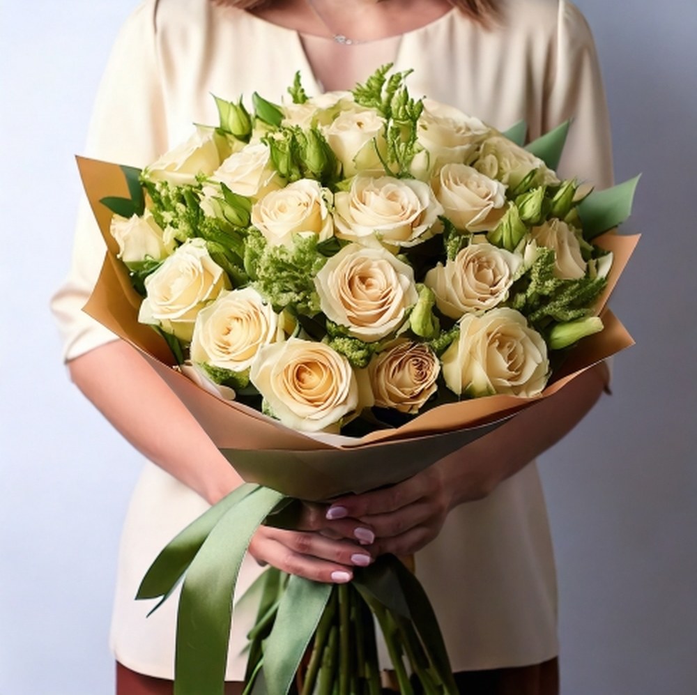 Букет 51 кремова троянда "Рената"