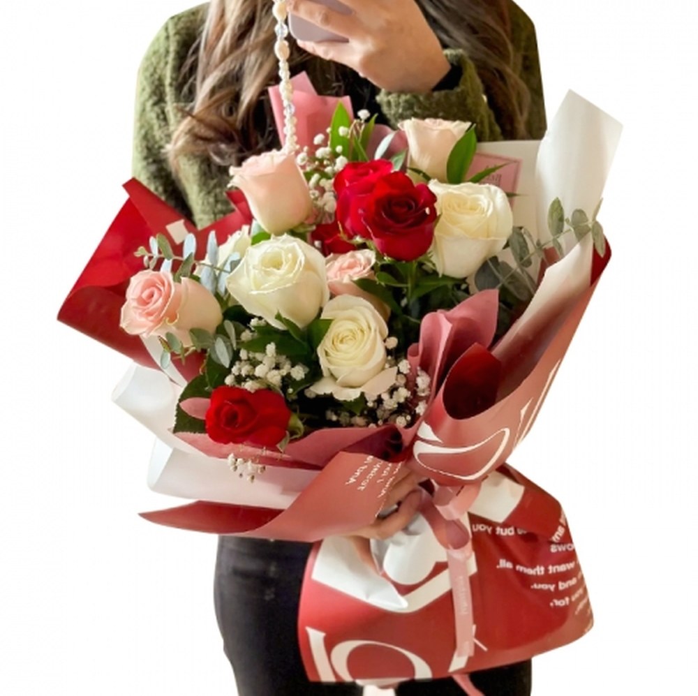 Букет 11 троянд для коханої